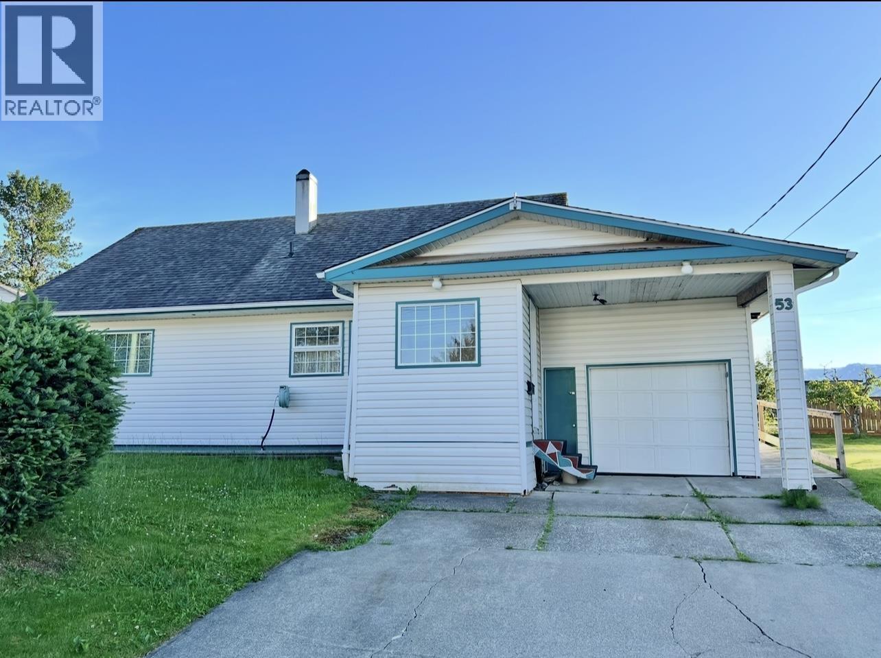 53 Wren St, Kitimat, BC V8C 1L2