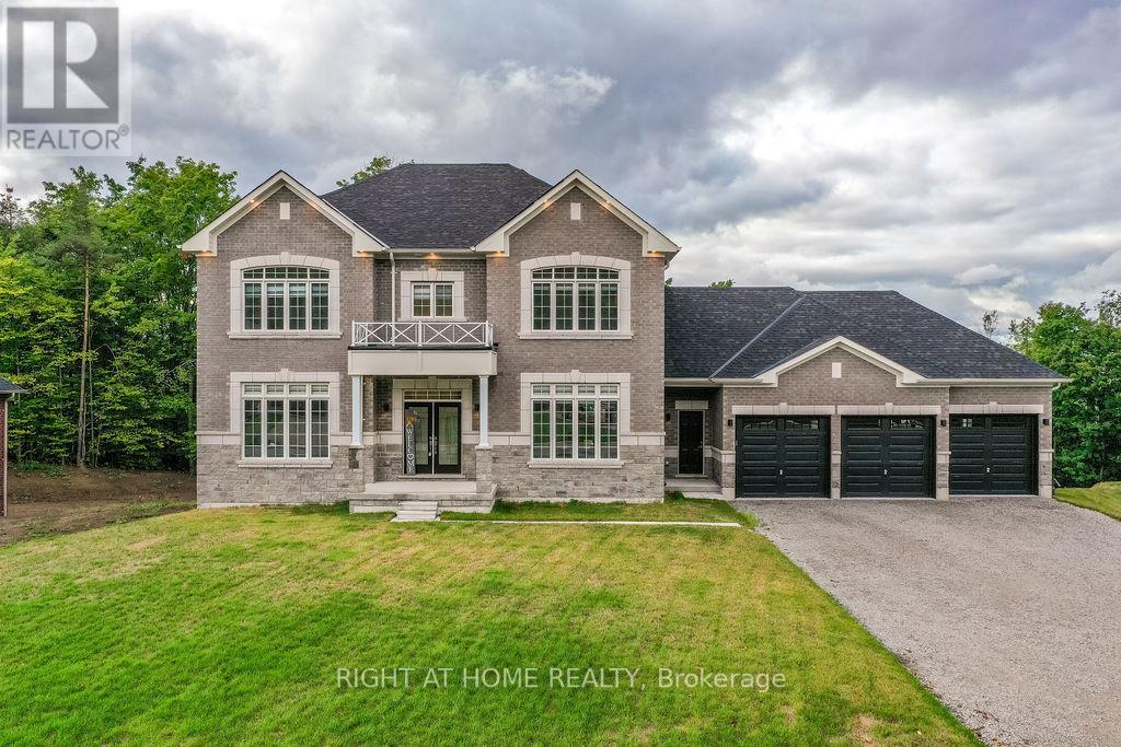 8 Forest Heights Ct, Oro-medonte Sugarbush, ON L0L 2E0