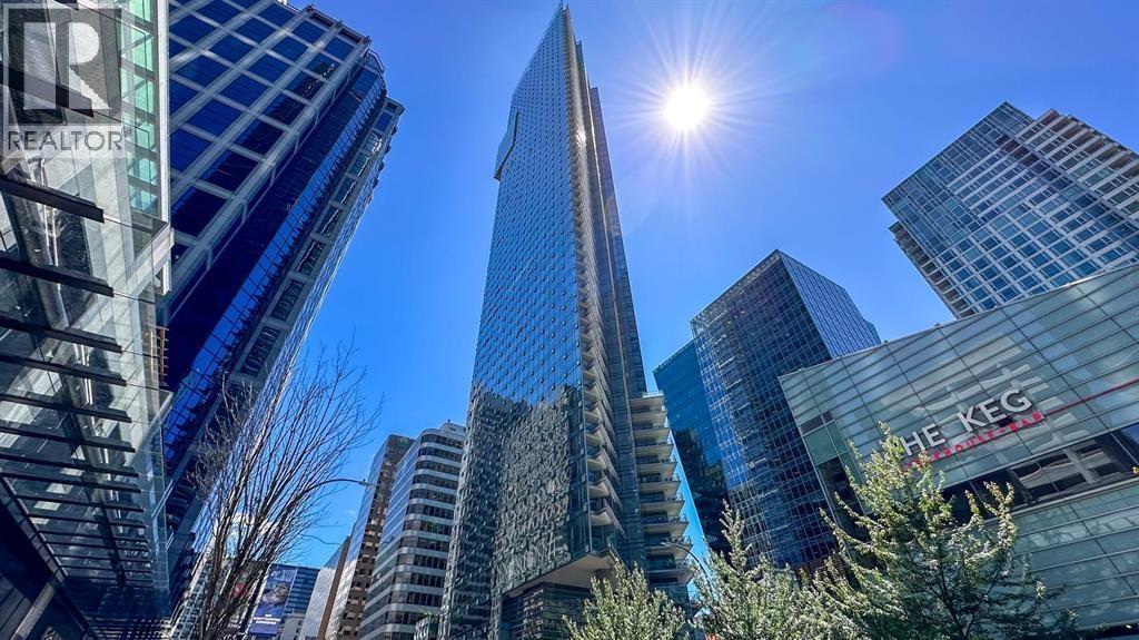 1128 W Georgia Street Unit 5004, Vancouver, BC V6C 3T1