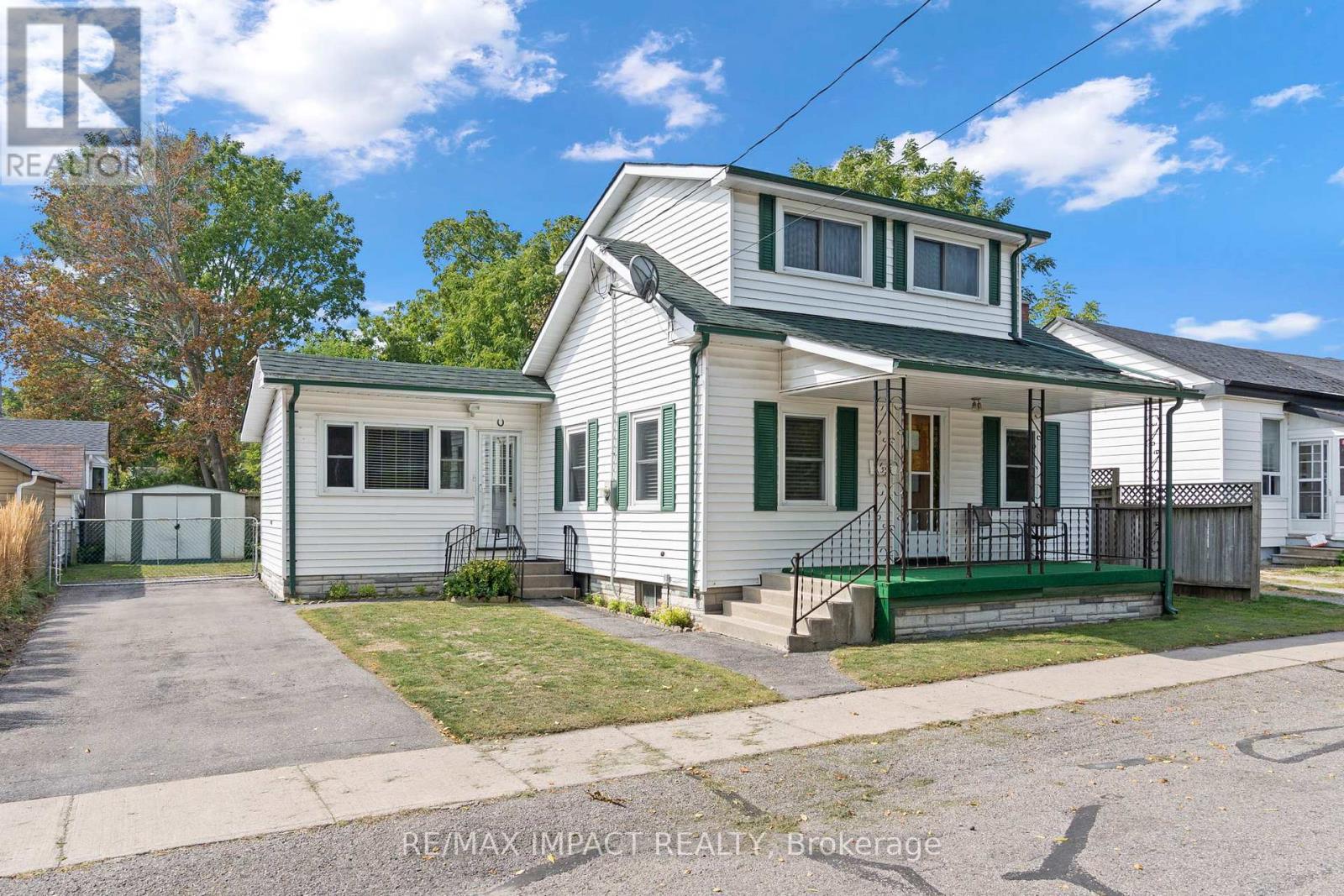 355 Bond St, Cobourg, ON K9A 3K7