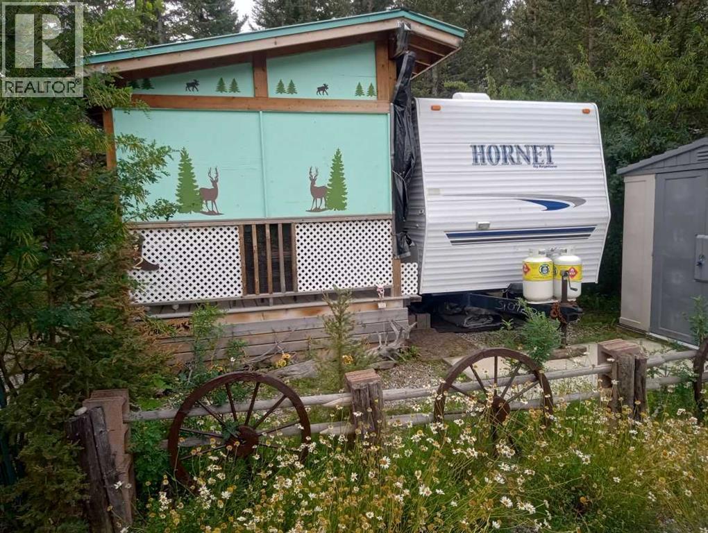 200 4 Avenue Sw Unit 212, Sundre, AB T0M 1X0