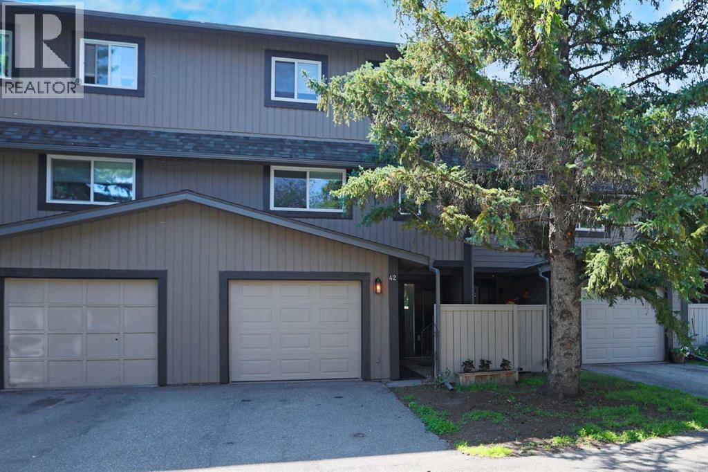 27 Silver Springs Drive Nw Unit 42, Calgary, AB T3B 4N3