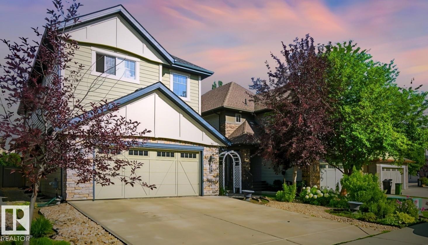 478 Ainslie Cr SW, Edmonton, AB T6W 0H7