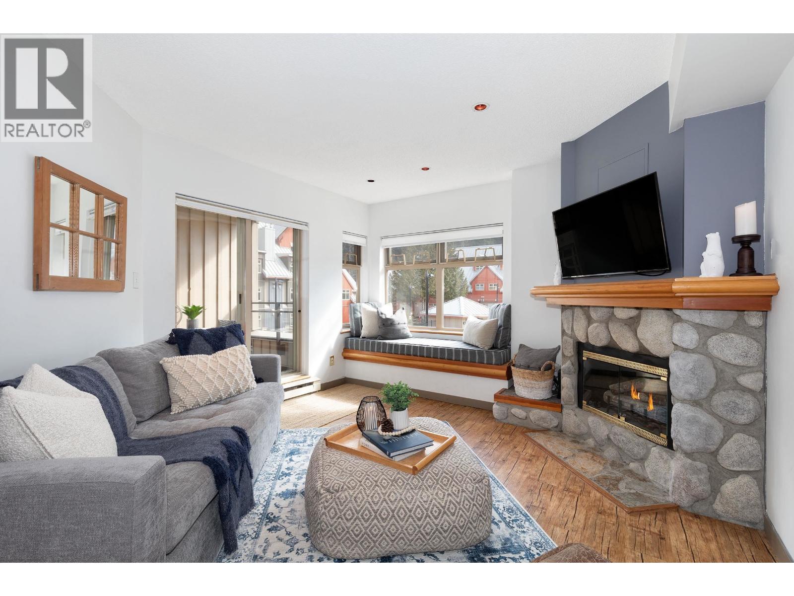 2050 Lake Placid Road Unit 212, Whistler, BC V8E 0A8