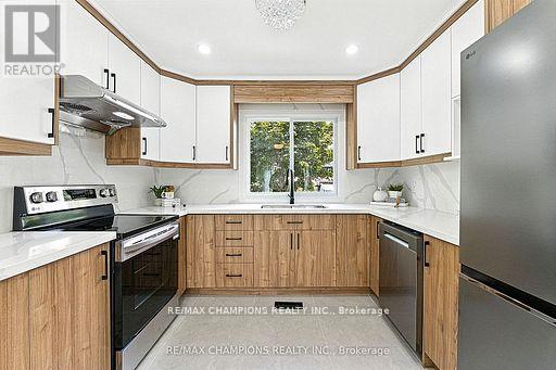 35 Herculus Ct, Brampton, ON L6S 1X6