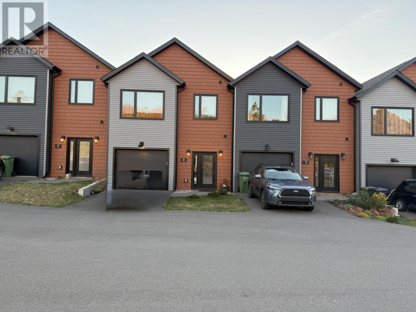 12 Harold Court Unit 4, Cornwall, PE C0A 1H3