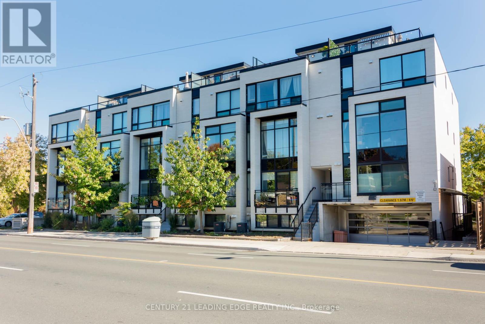 204 441 Jane St, Toronto Runnymede-bloor West Village, ON M6S 3Z9