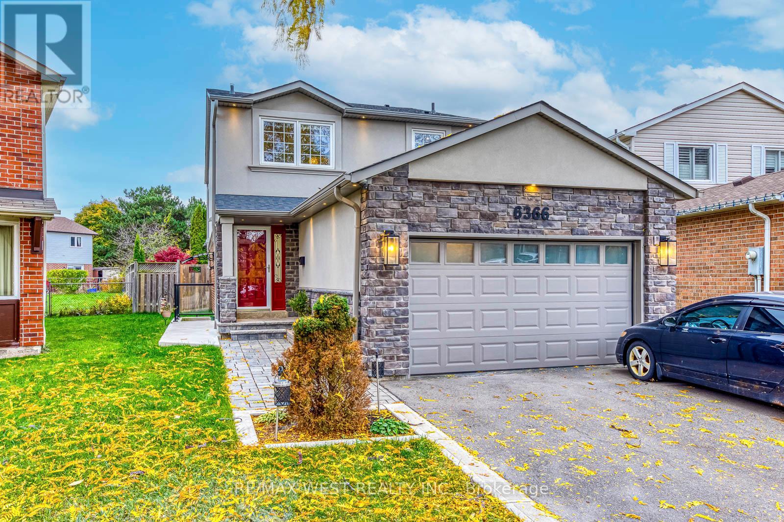 6366 Plowmans Heath, Mississauga, ON L5N 3W1