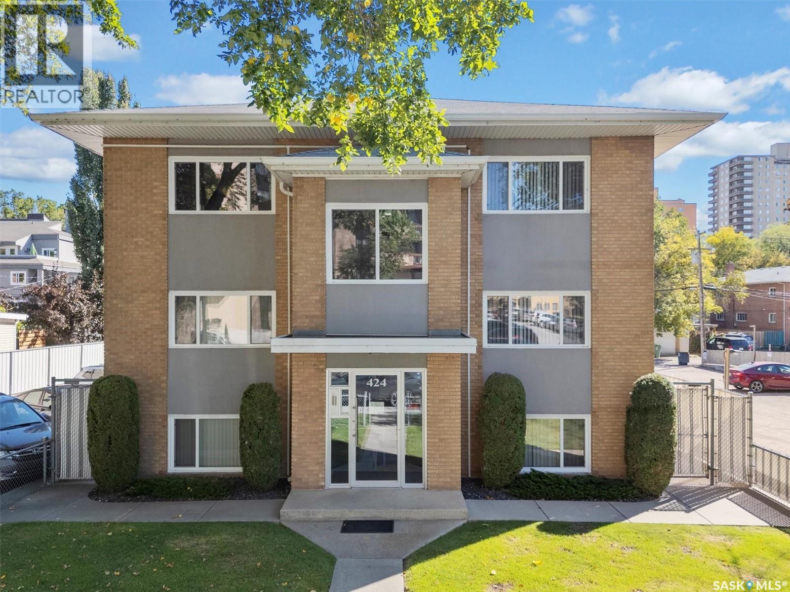 424 3rd Avenue North, Saskatoon, SK S7K 2J3