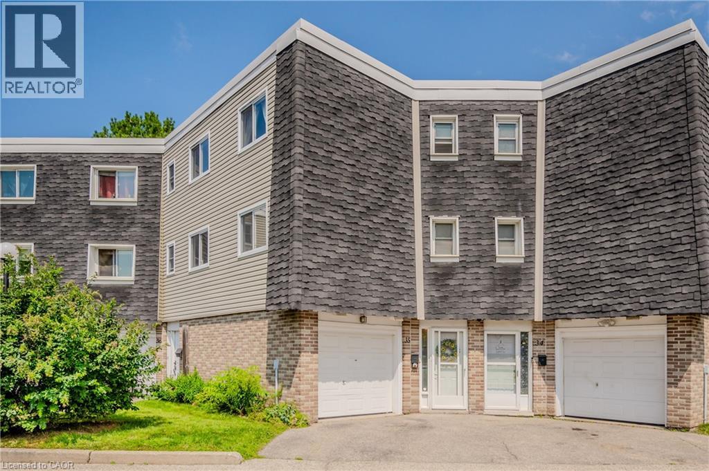 60 Elmsdale Drive Unit 35, Kitchener, ON N2E 2G4