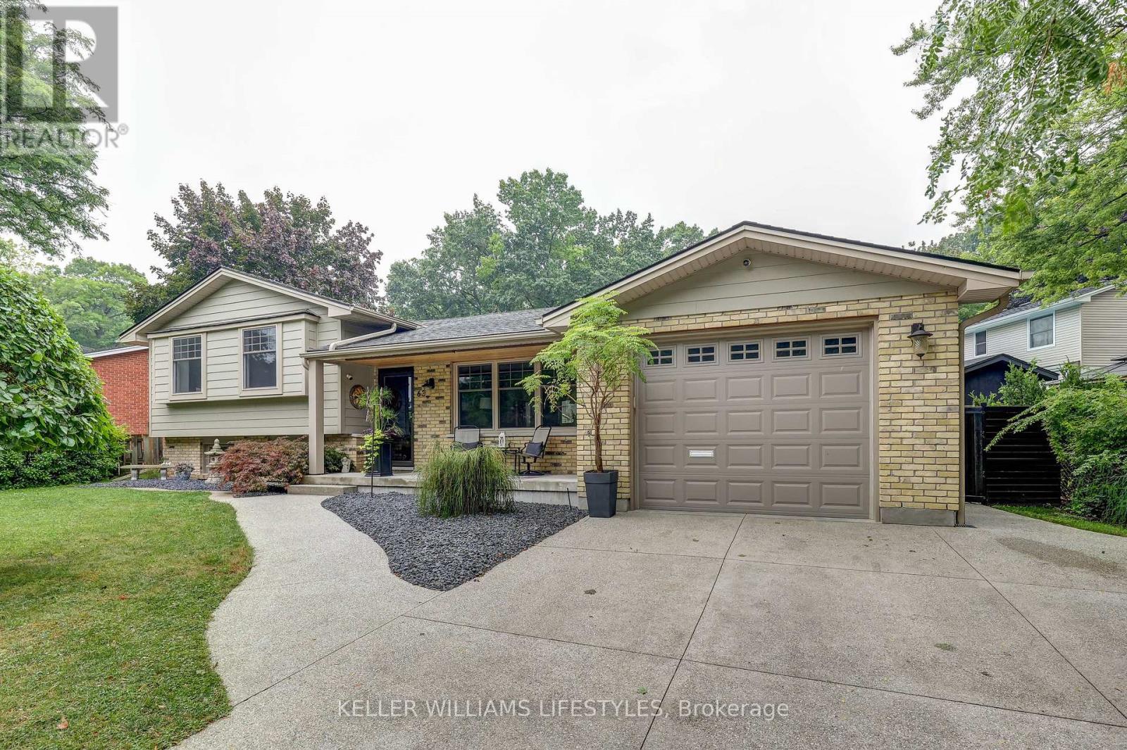 63 Park Lane Cres, London, ON N6K 2V1