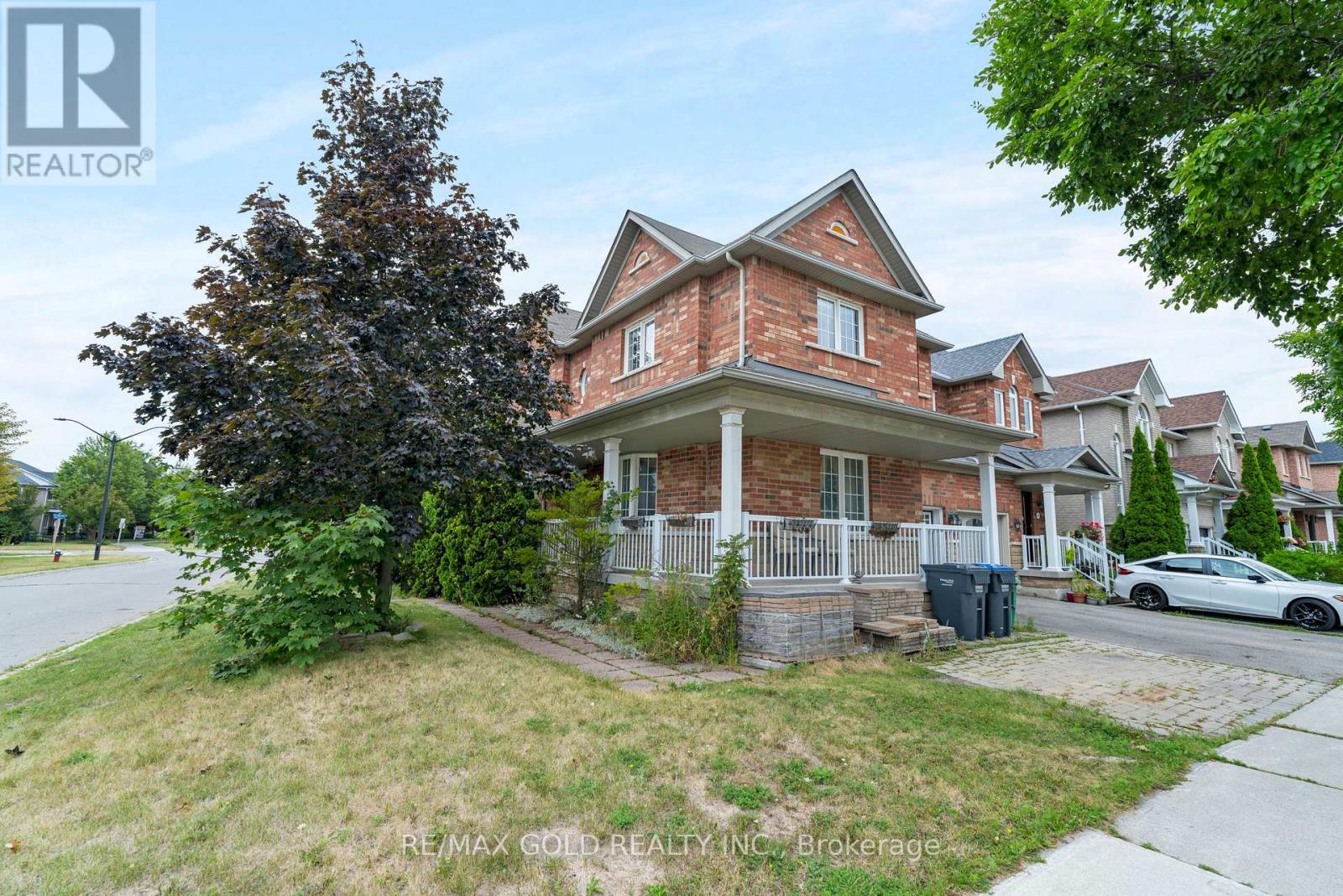 5625 Passion Flower Blvd, Mississauga, ON L5M 7N2