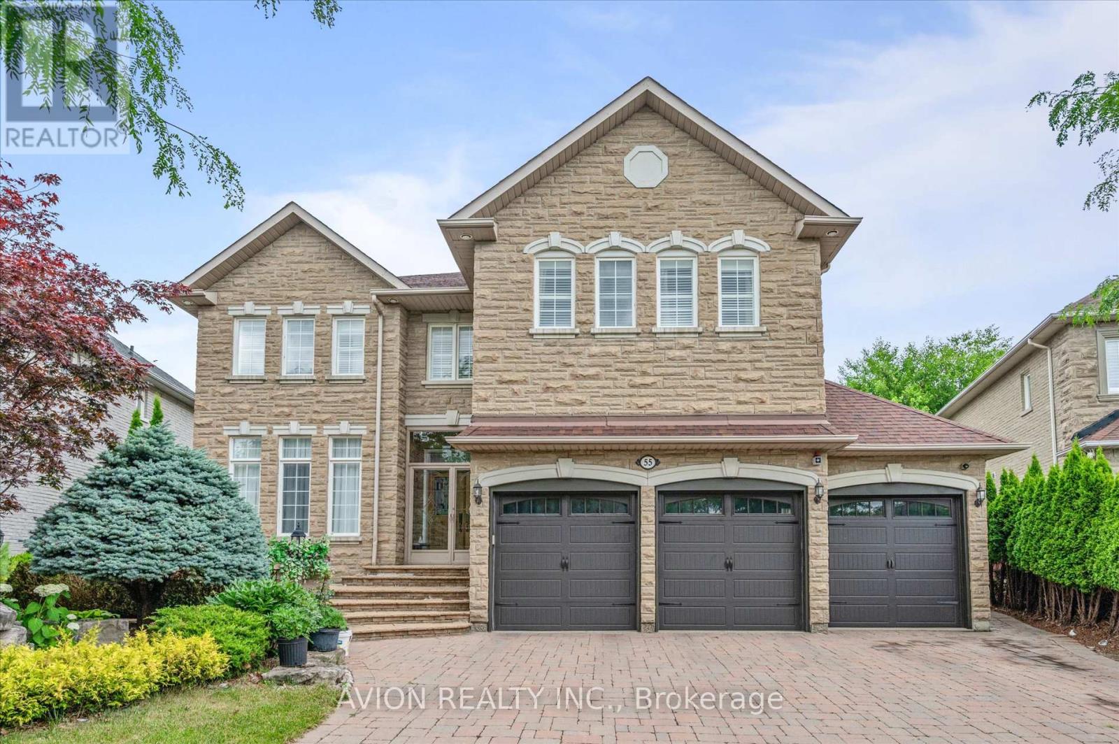 55 Frybrook Cres, Richmond Hill Bayview Hill, ON L5B 4B9