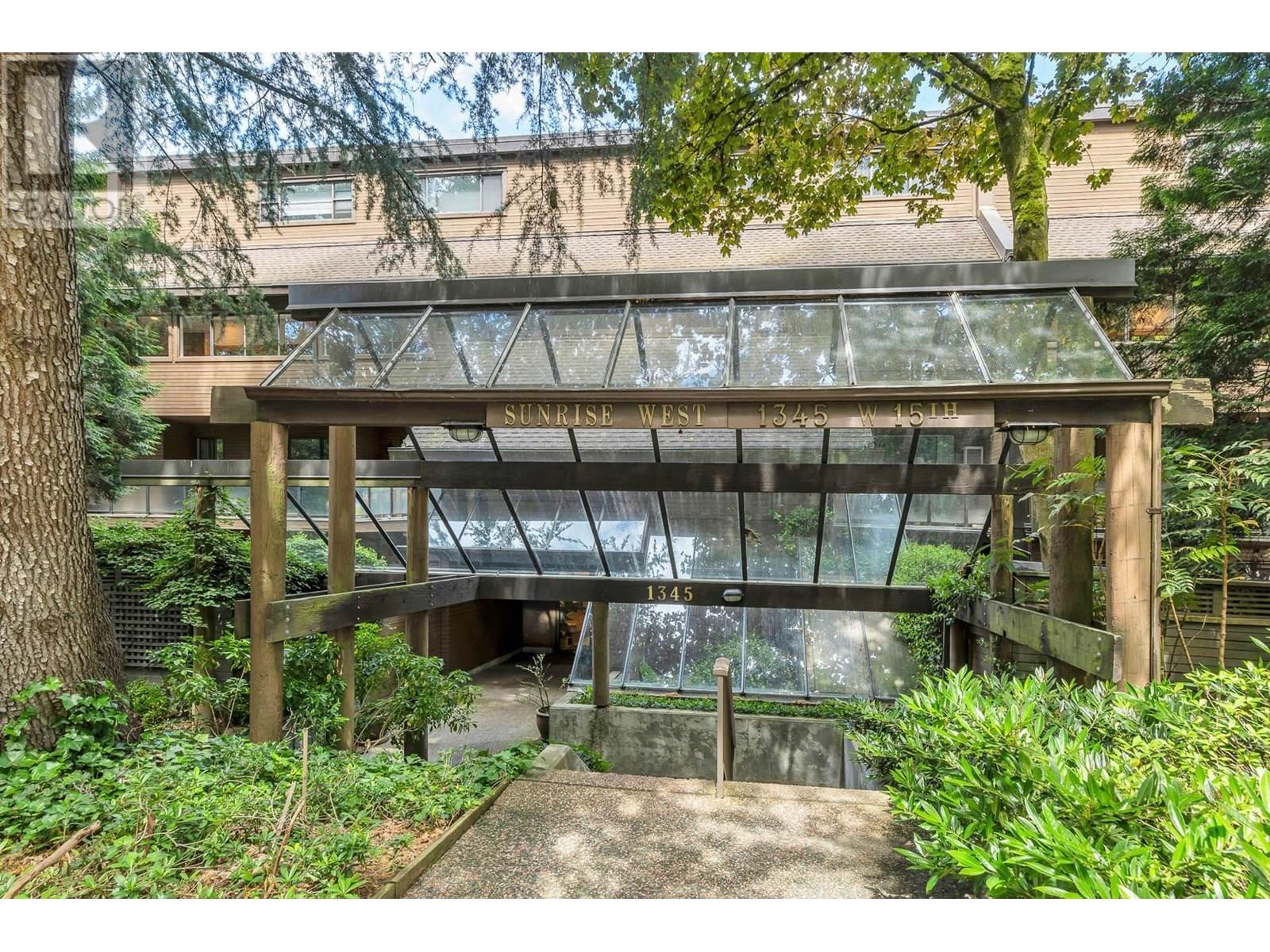 1345 W 15th Avenue Unit 306, Vancouver, BC V6H 3R3