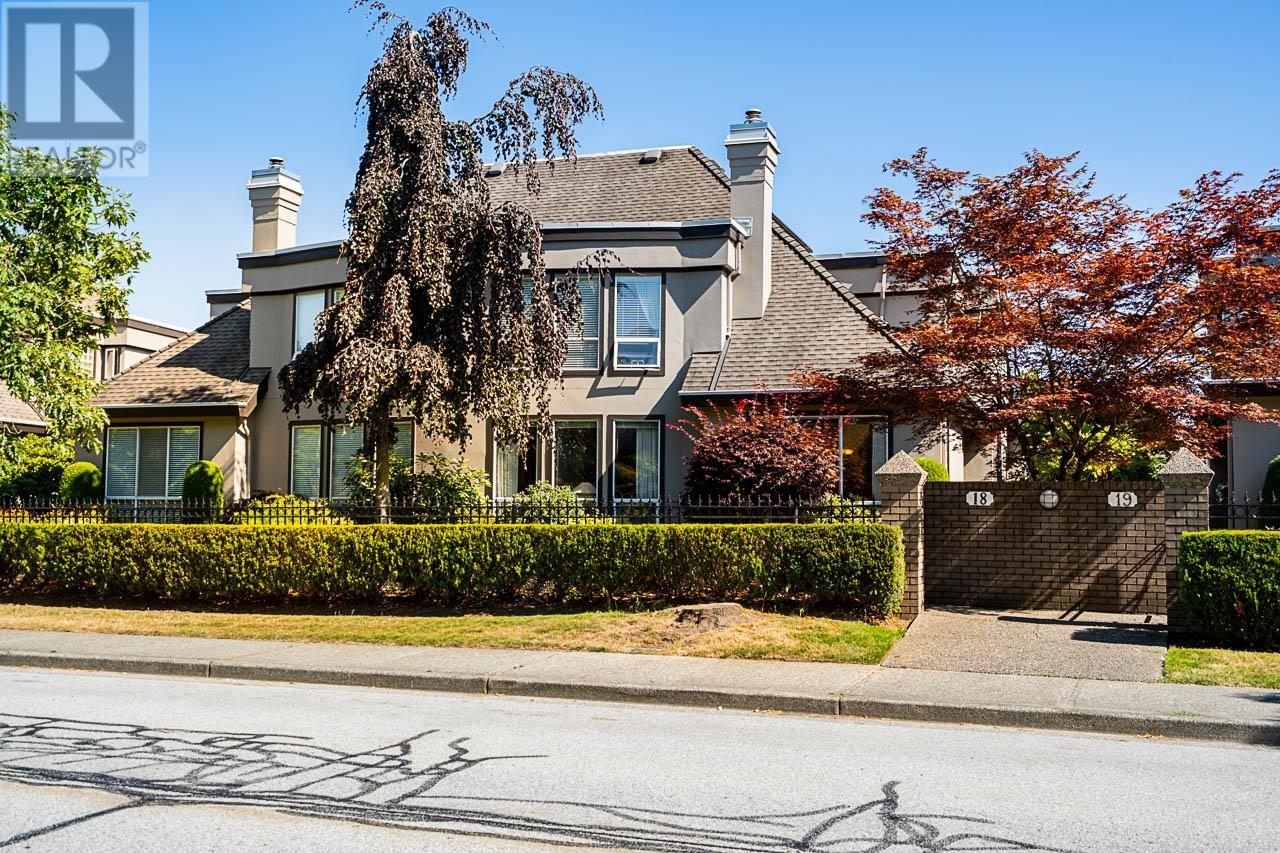 788 Citadel Drive Unit 18, Port Coquitlam, BC V3C 6G9