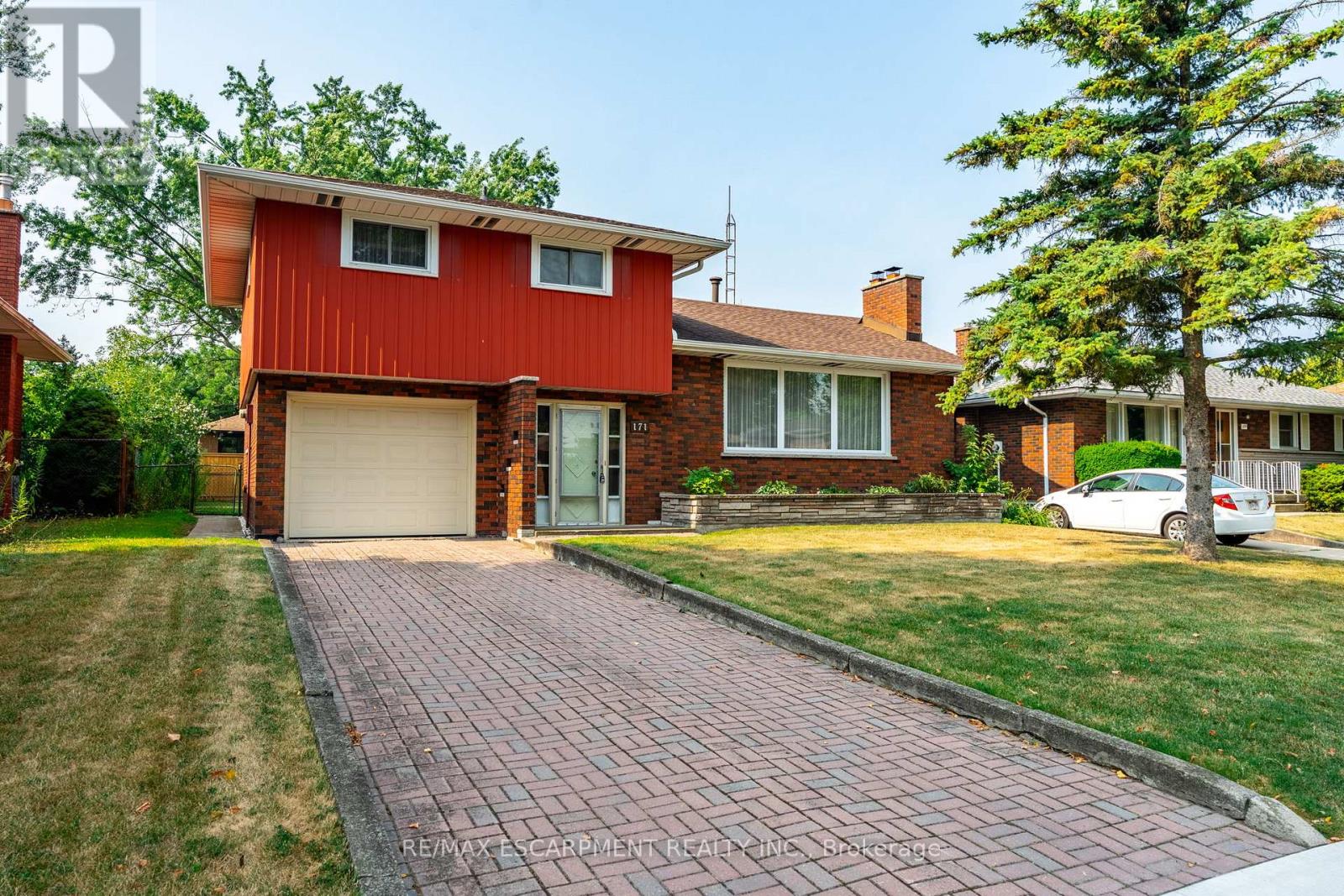 171 Bendamere Ave, Hamilton, ON L9C 1N6