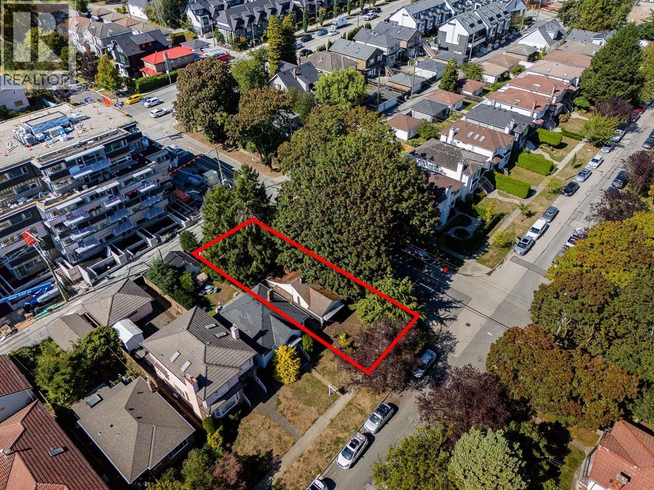 970 W 64th Ave, Vancouver, BC V6P 2M1