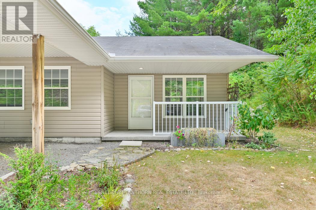 14 494 Metcalf St, Tweed, ON K0K 3J0