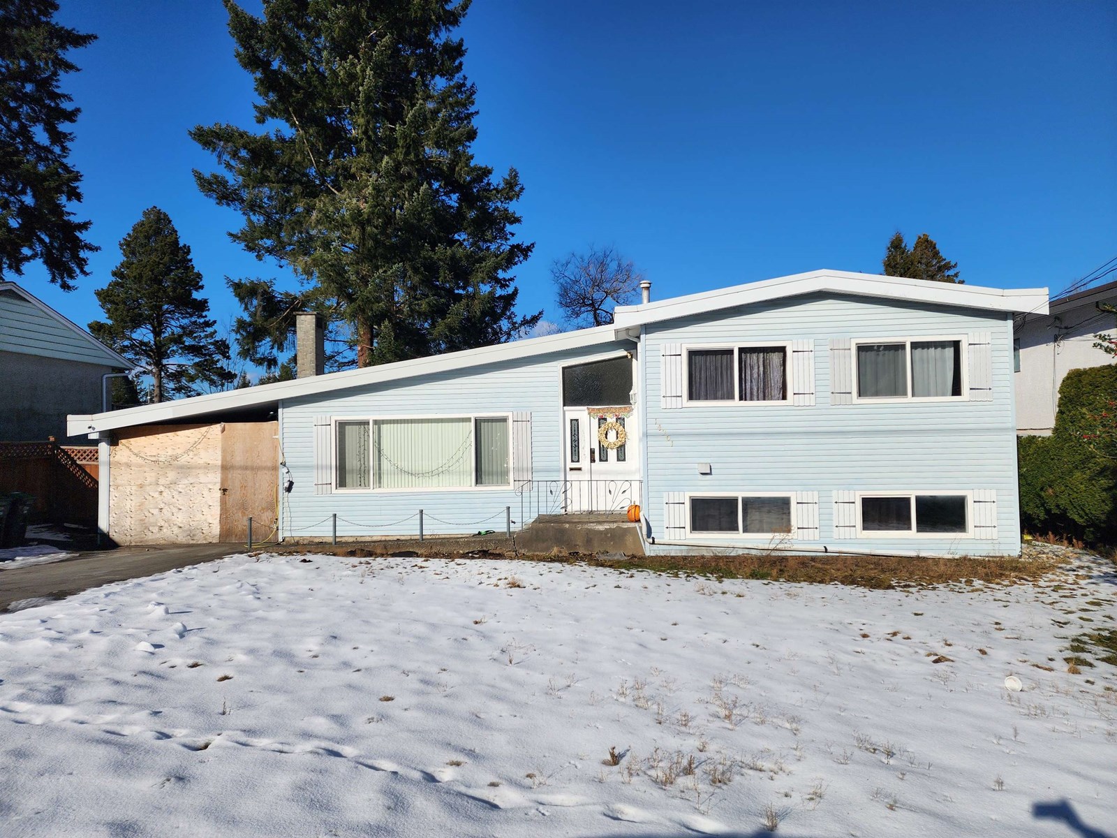 14361 Melrose Dr, Surrey, BC V3R 5R6