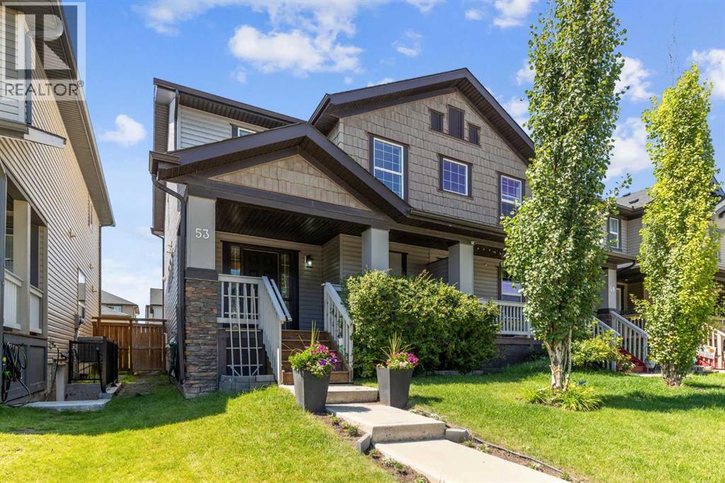 53 Skyview Point Grn NE, Calgary, AB T3N 0G5