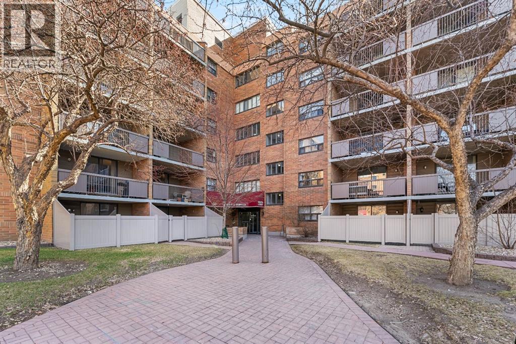 30 Mchugh Court Ne Unit 517, Calgary, AB T2E 7X3