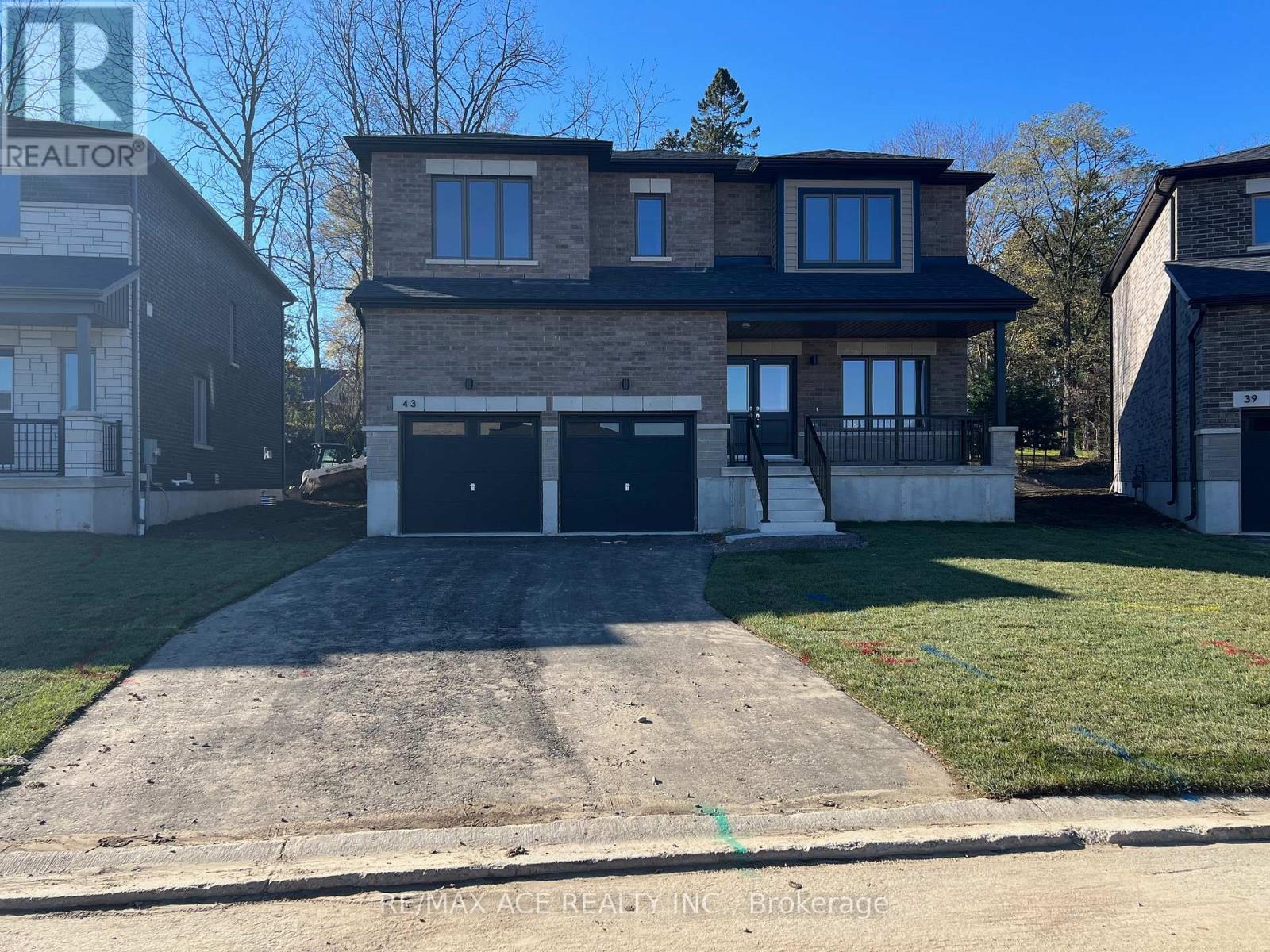 43 Tulip Cres N, Norfolk Simcoe, ON N3Y 0G8
