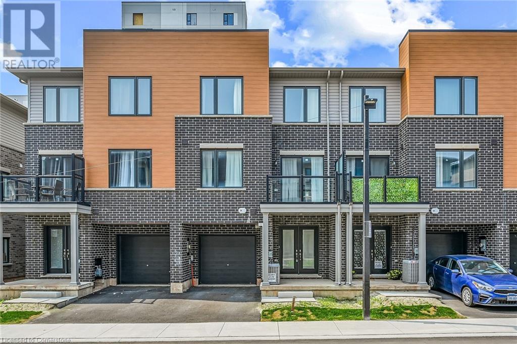 22 Dryden Ln, Hamilton, ON L8H 0B6