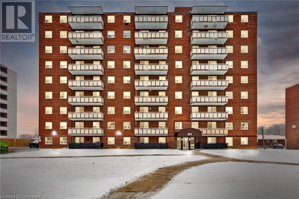 851 Queenston Road Unit 802, Hamilton, ON L8G 1B4
