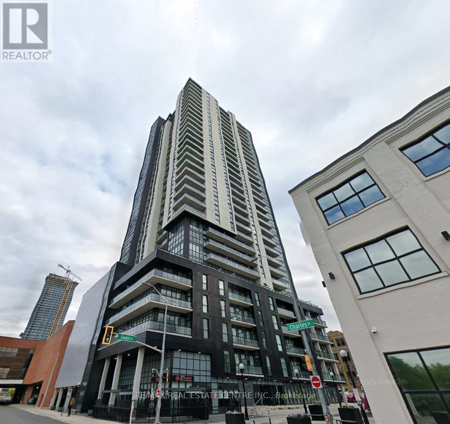 2403 60 Charles St, Kitchener, ON N2G 0C9