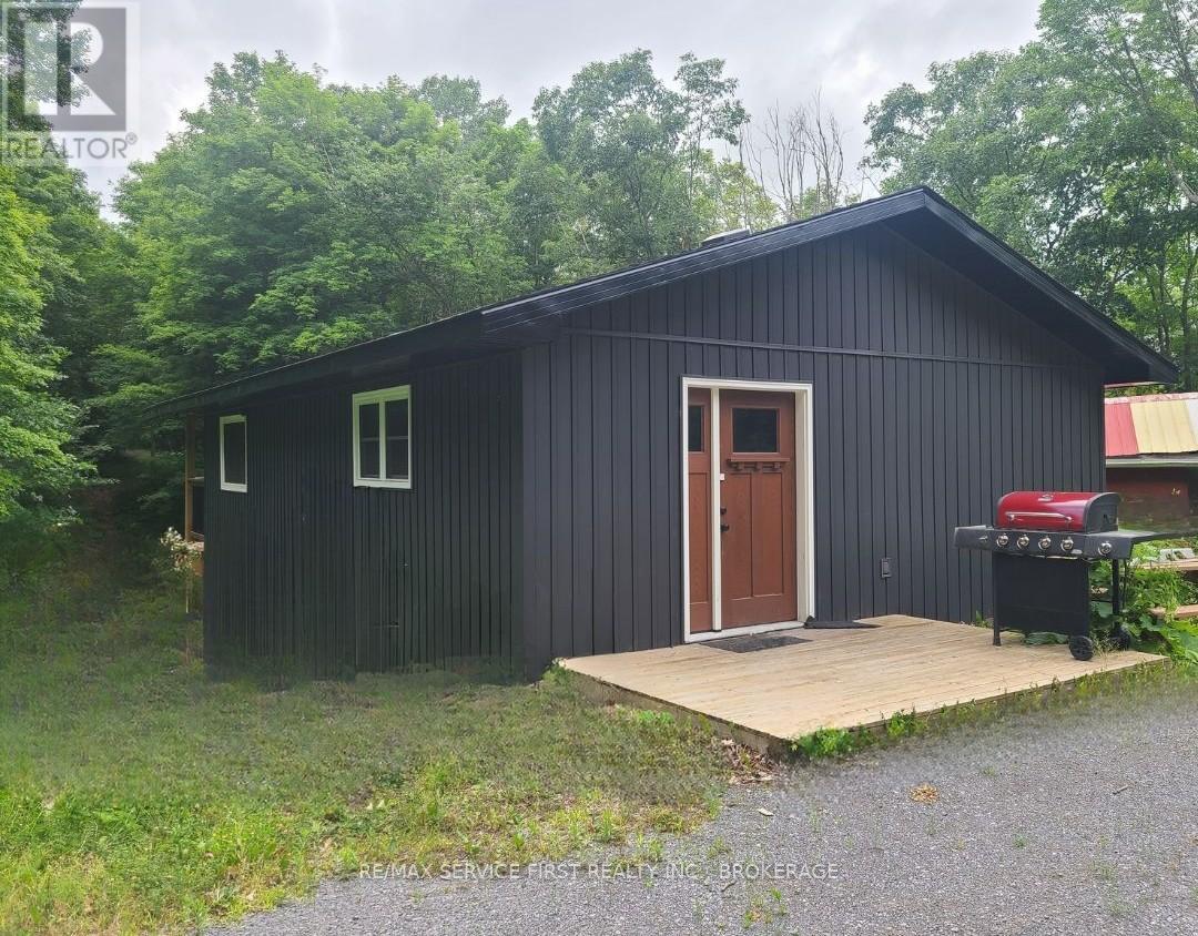 7760 Canoe Lake Rd, South Frontenac, ON K0H 2T0