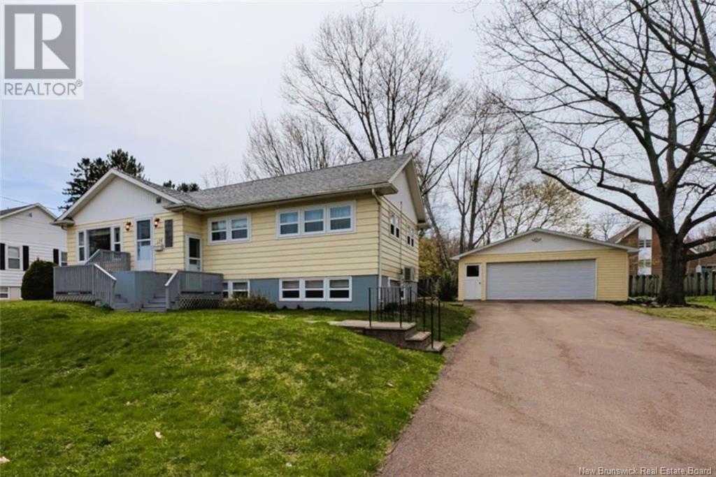 128 Audrey Rd, Riverview, NB E1B 1P5