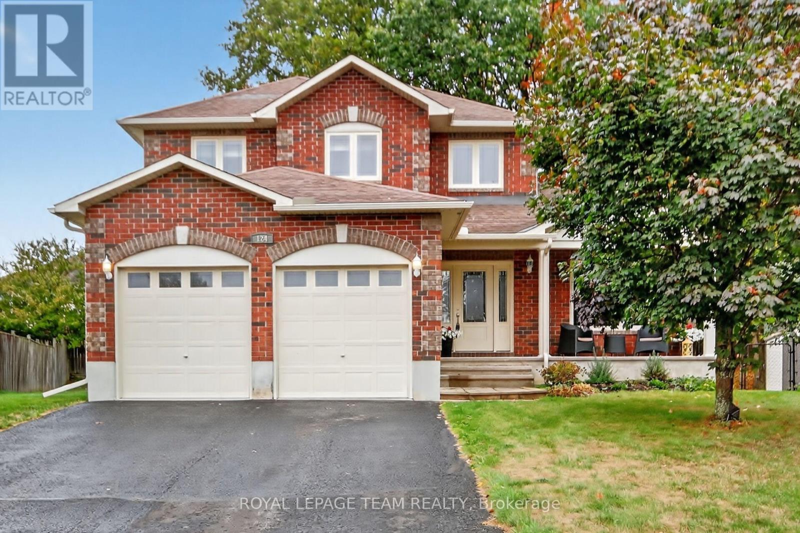 124 Comba Dr, Carleton Place, ON K7C 4V7