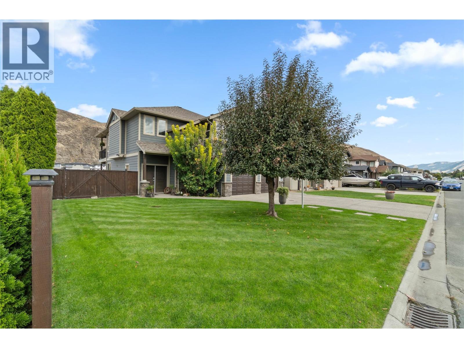 2690 Briarwood Ave, Kamloops, BC V2B 0E2