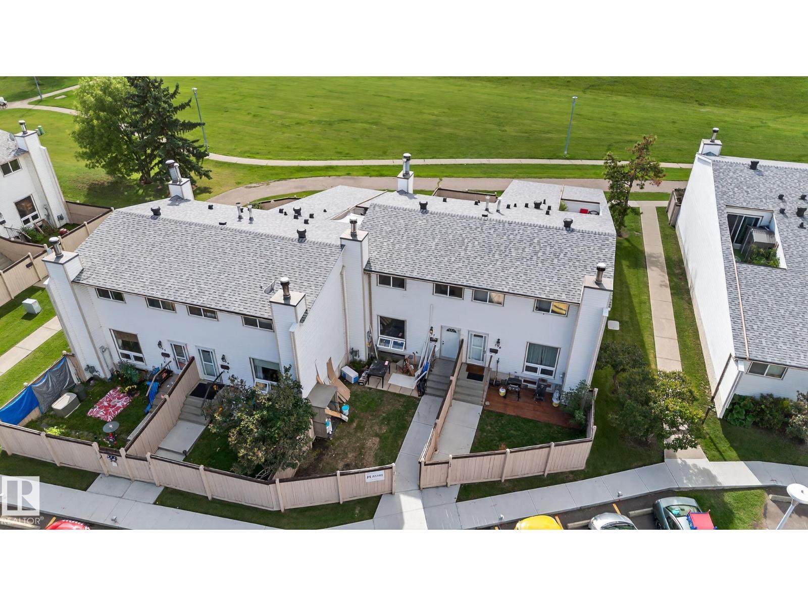 197 Marlborough Pl NW, Edmonton, AB T5T 1Y6