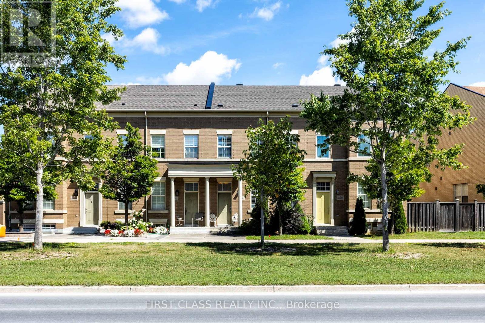 10501 Woodbine Ave Ave, Markham, ON L6C 0K4