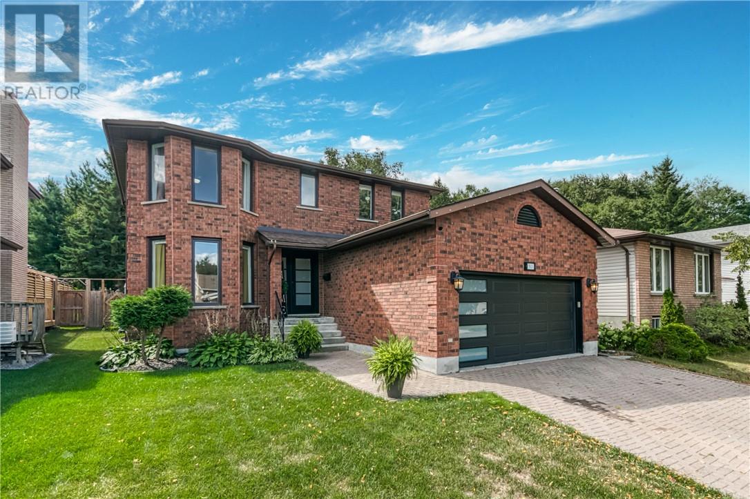 511 Stonegate Dr, Sudbury, ON P3A 5T8