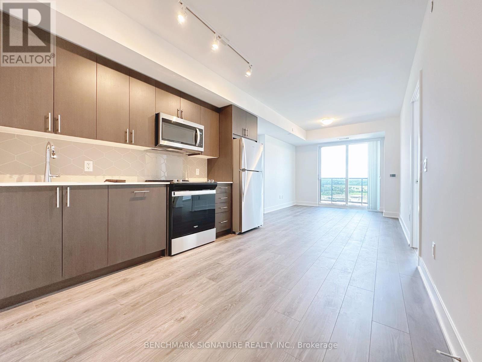 2318 2545 Simcoe St N, Oshawa Windfields, ON L1L 0W3
