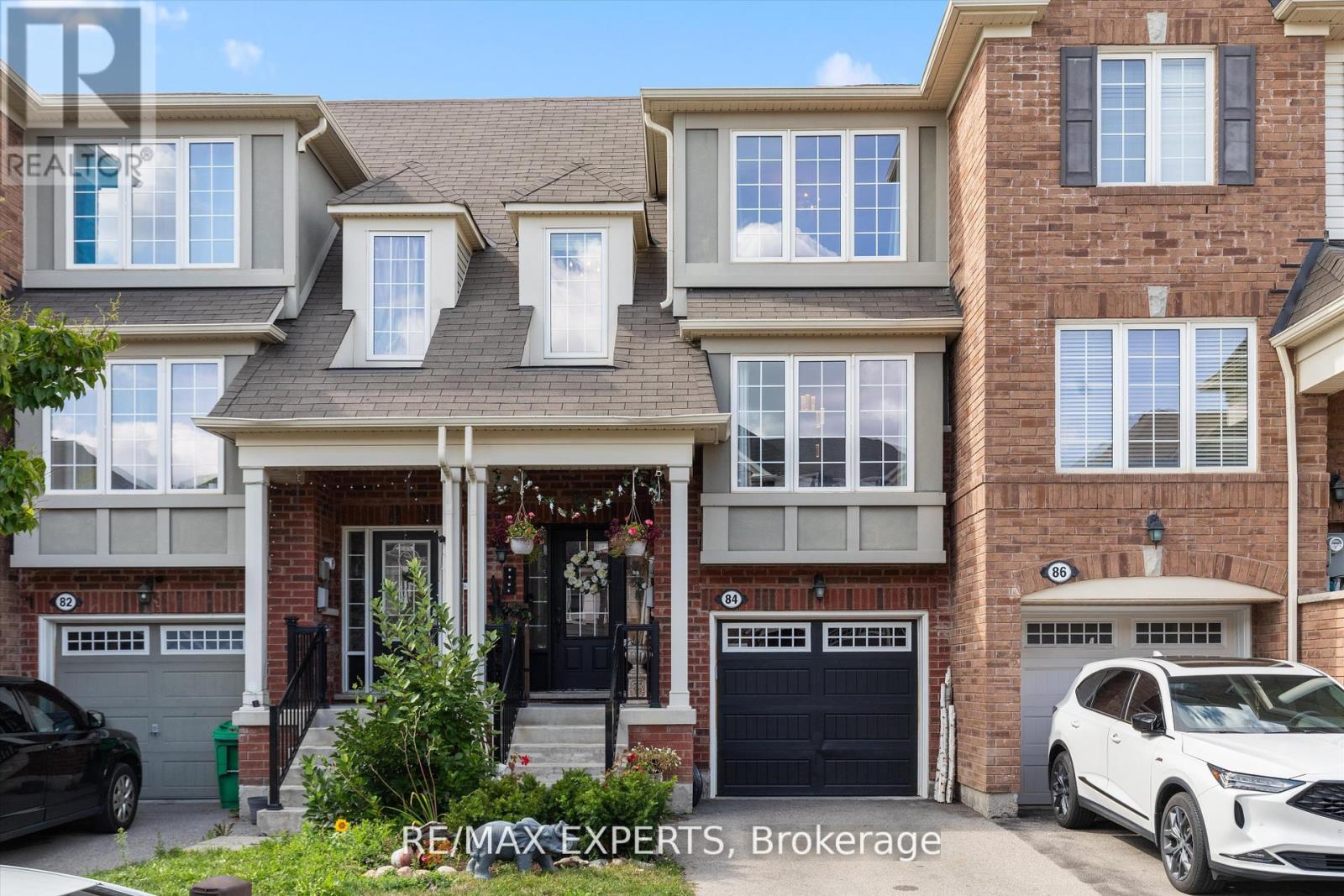 84 Vanhorne Close, Brampton Brampton West, ON L7A 0X9