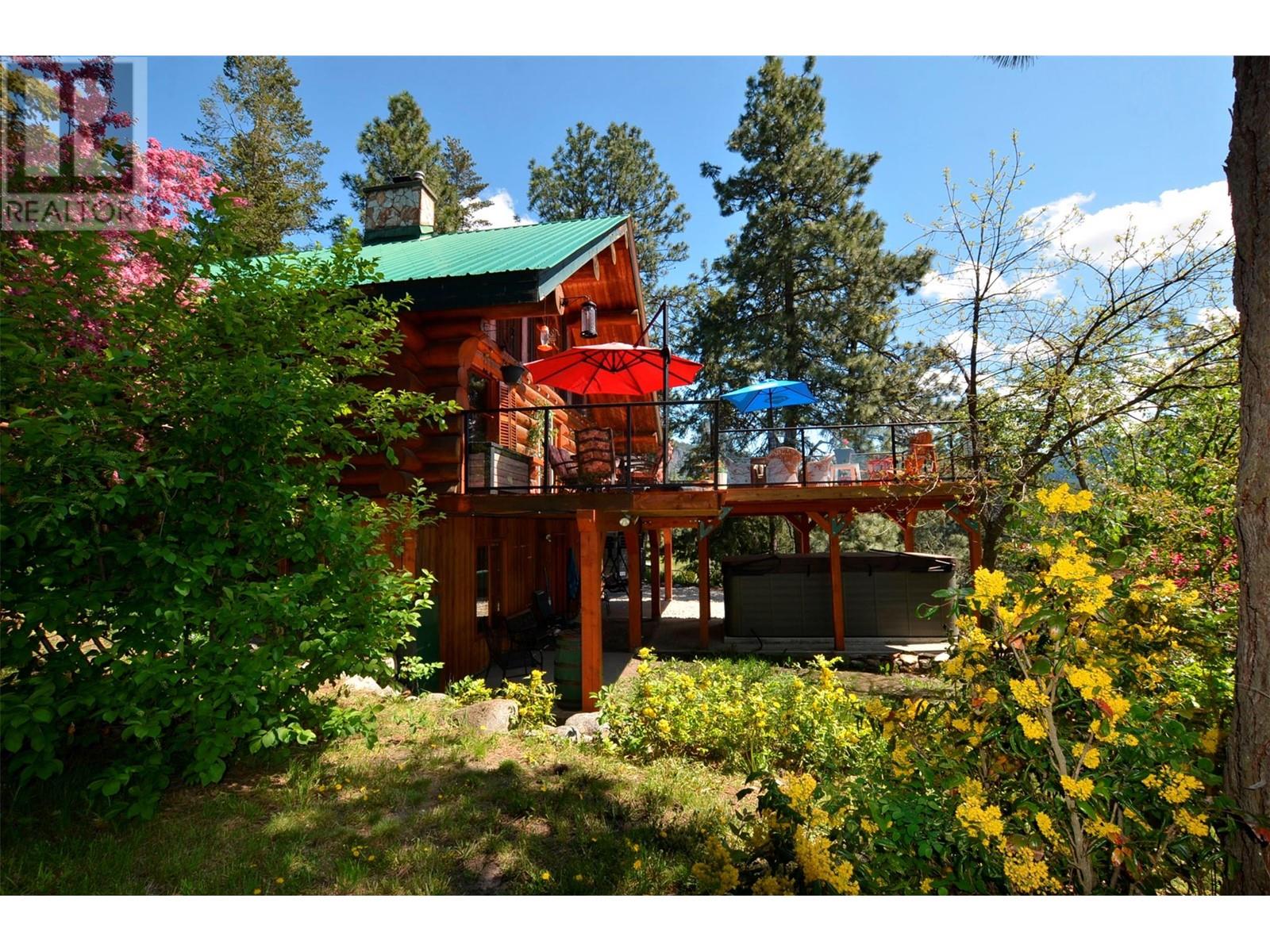 60 Valeview Rd, Lumby, BC V0E 2G1