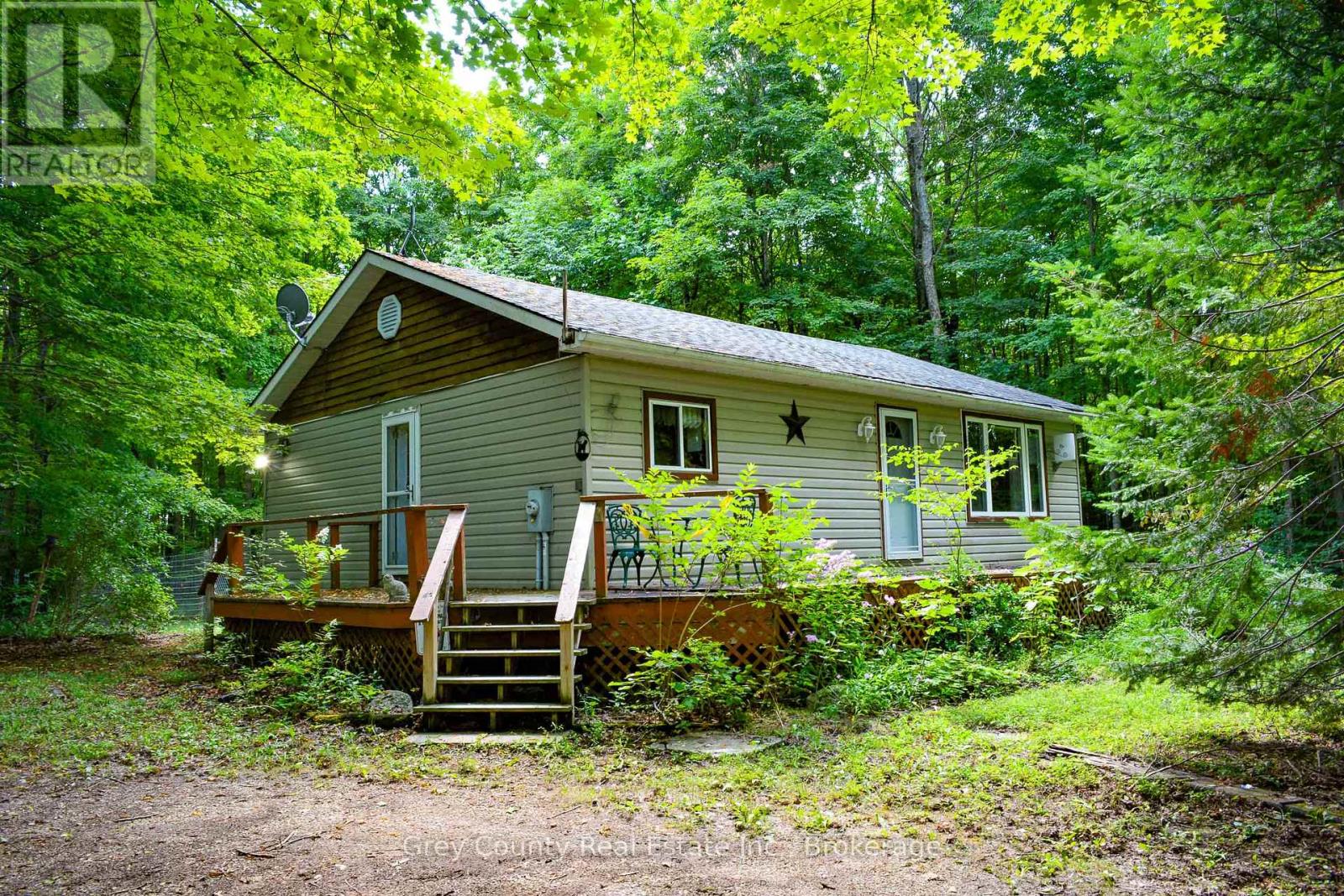 544258 Bells Lake Rd, West Grey, ON N0C 1H0