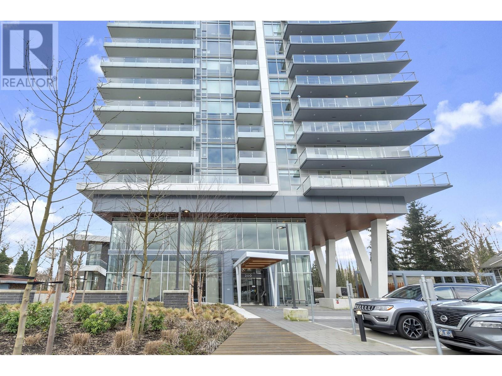 200 Klahanie Court Unit 1405, West Vancouver, BC V7P 0E4
