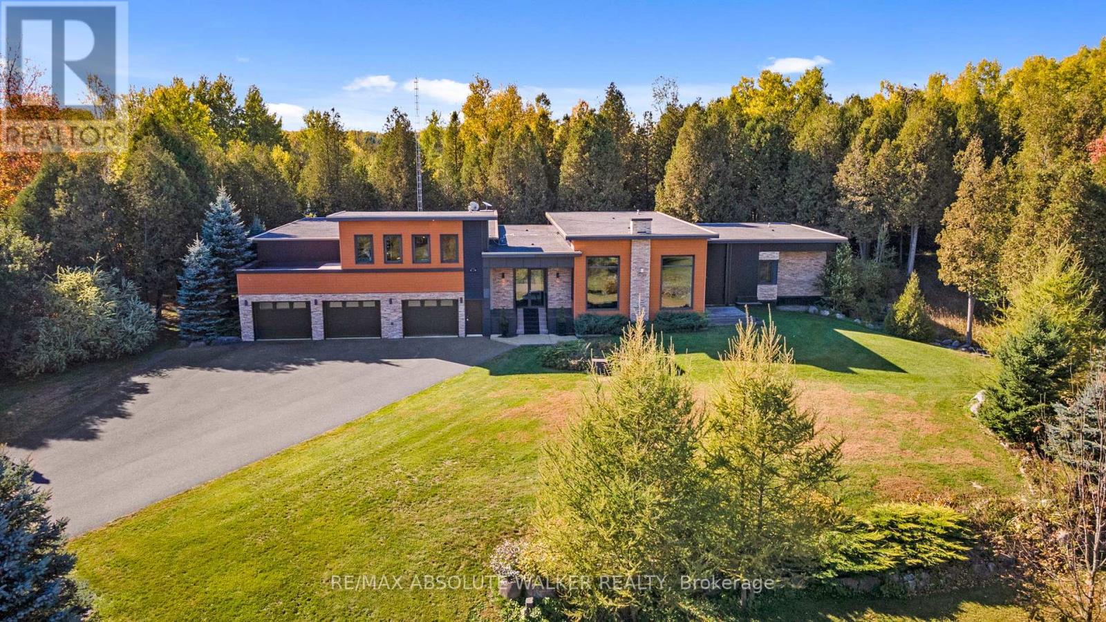 19421 Kenyon Concession 1 Rd, North Glengarry, ON K0C 1B0