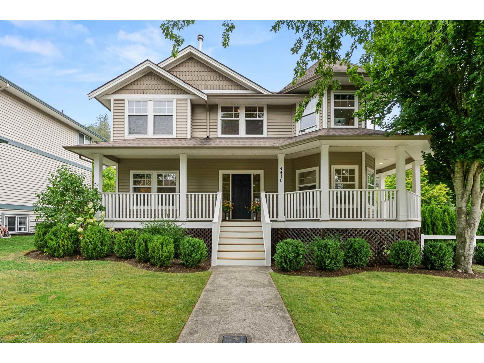 4410 Blauson Blvd, Abbotsford, BC V3G 3C5