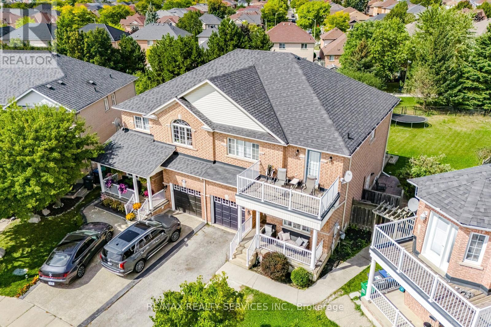 130 Dells Cres, Brampton, ON L7A 2X1