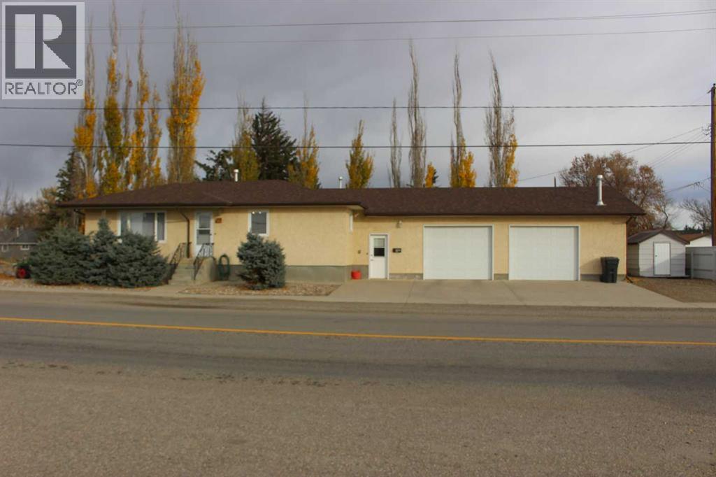 408 Rogers Ave, Picture Butte, AB T0K 1V0