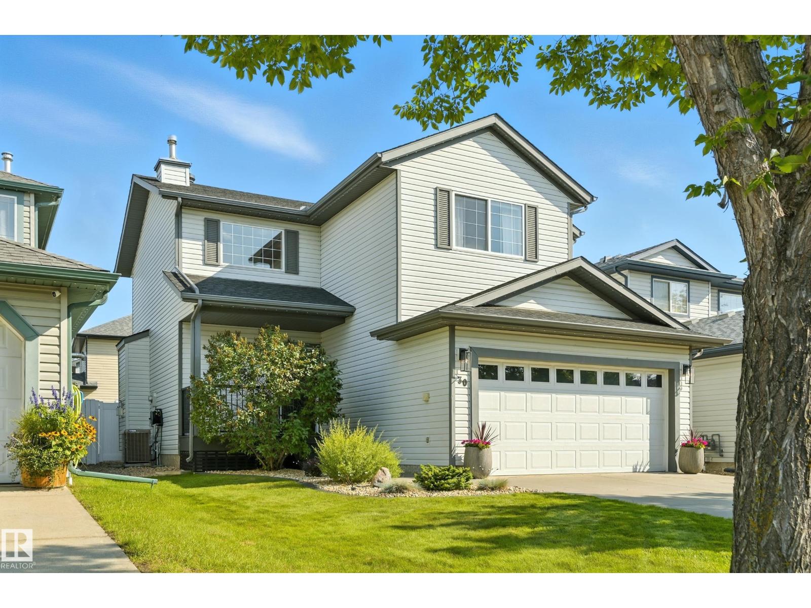30 Westwood Ln, Fort Saskatchewan, AB T8L 4N6