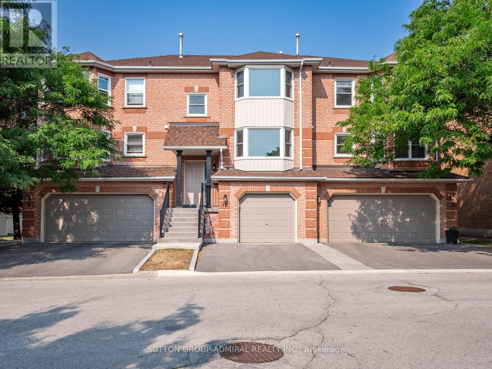 12 Tova Pl, Vaughan, ON L4J 8C3