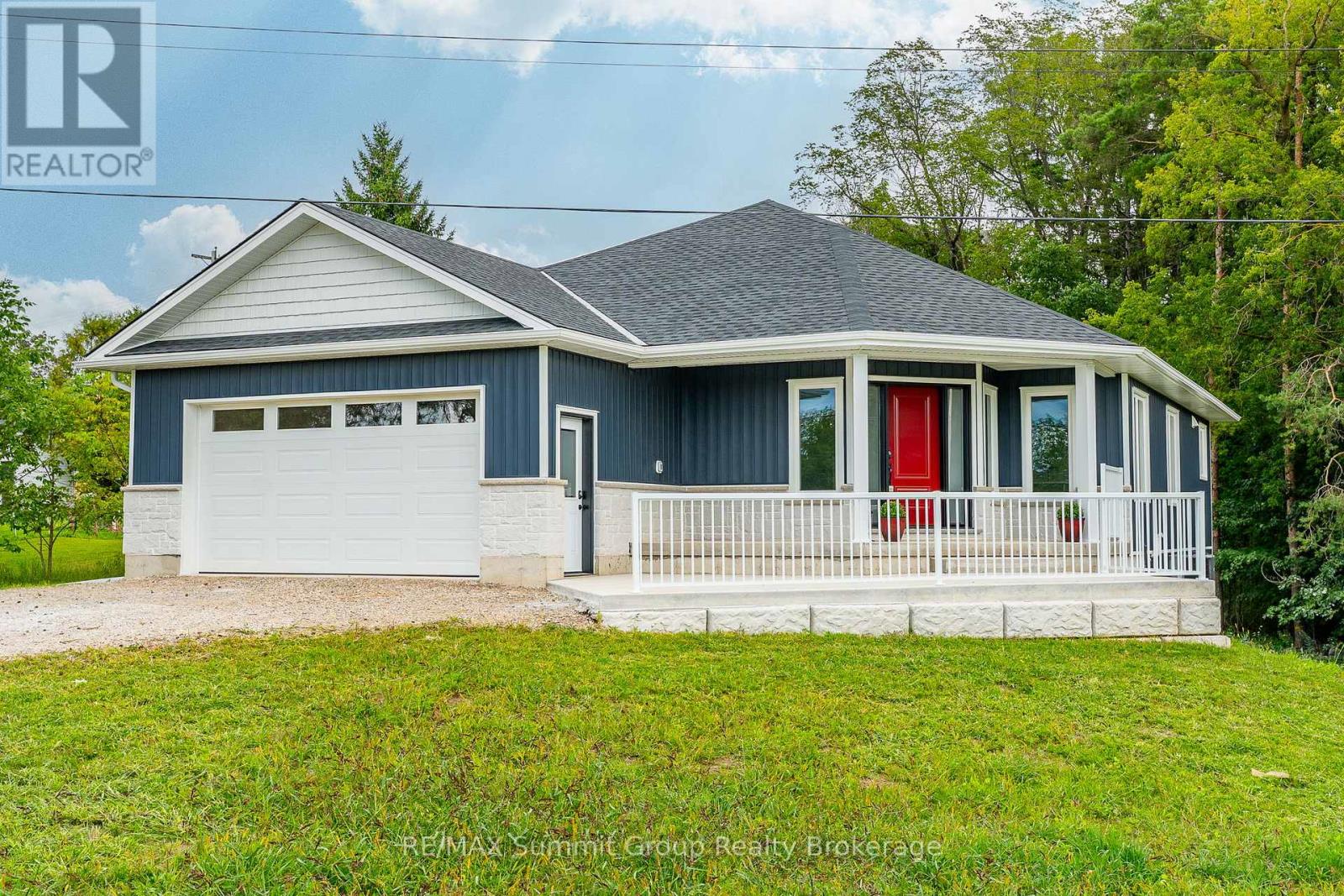 307 1st Ave S, Arran-Elderslie, ON N0G 1L0