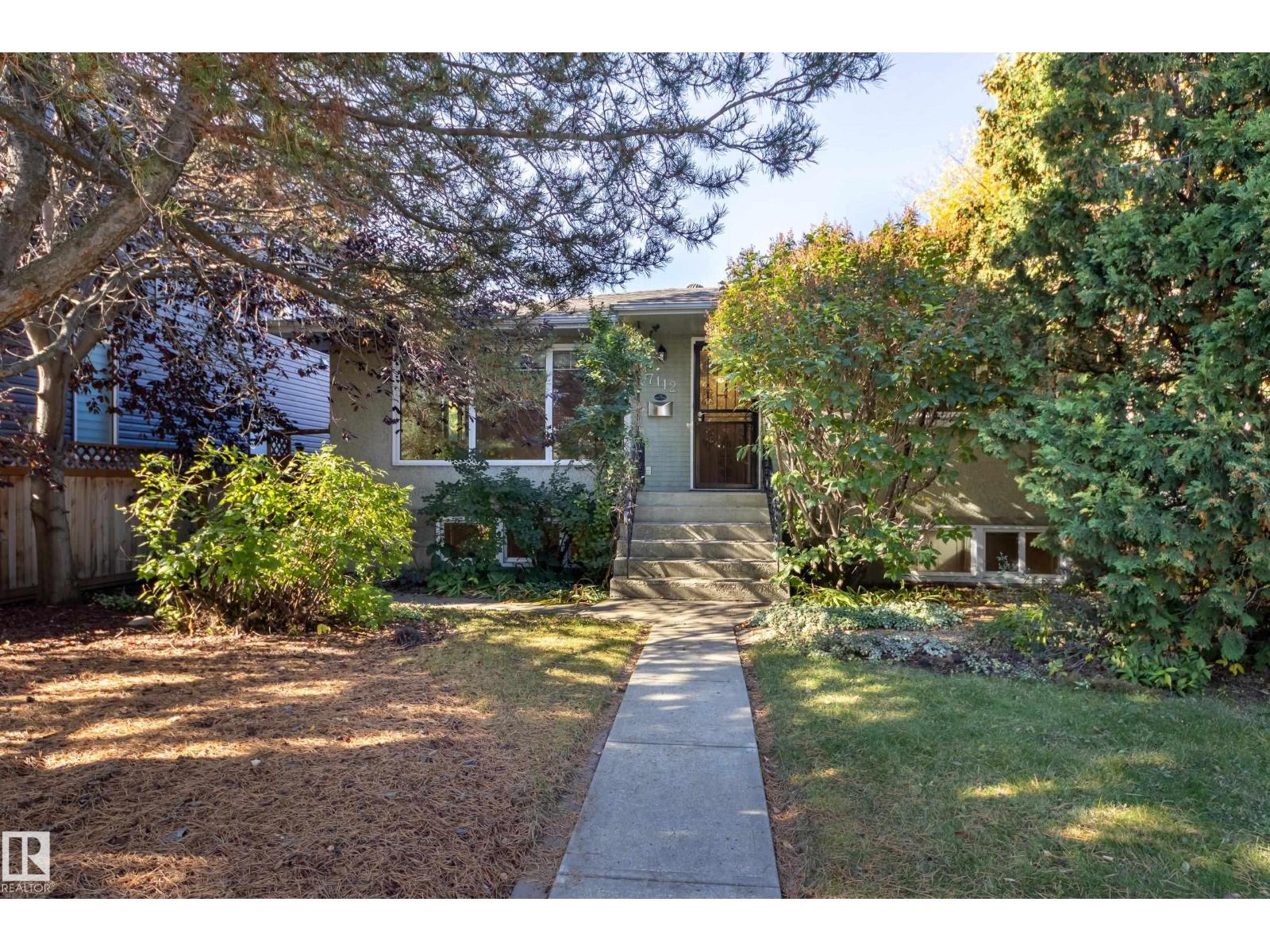 81 St Nw Unit 7112, Edmonton, AB T6C 2T4