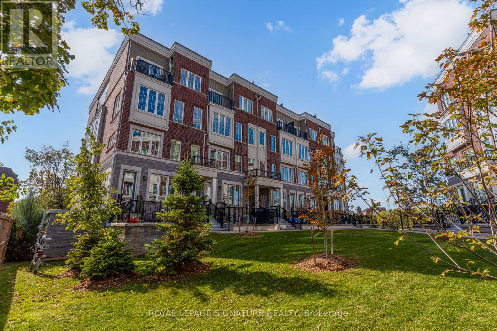 25 2199 Lillykin St, Oakville, ON L6H 0X6